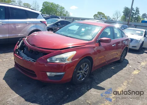 2015 Nissan Altima 2.5 S z USA, uszkodzony, nr VIN 1N4AL3AP3FC573125